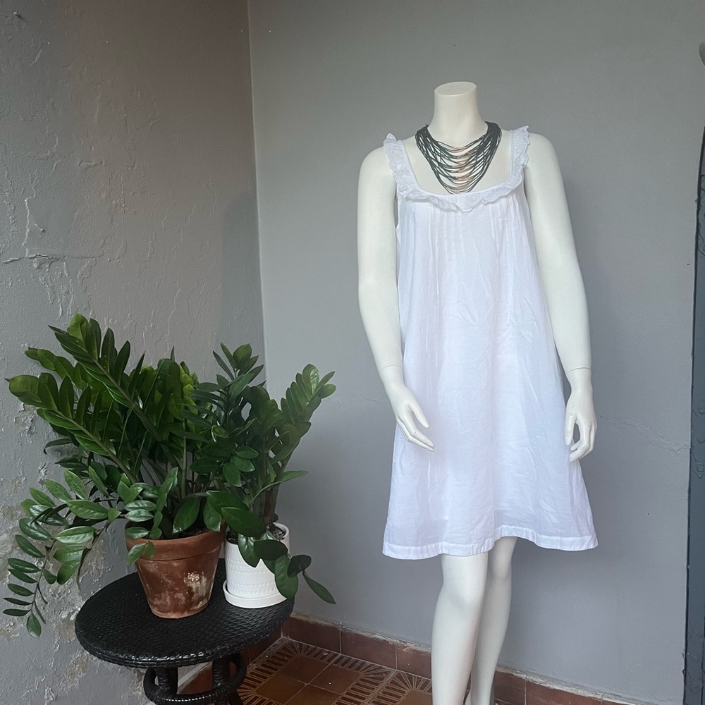 Banana Republic White cotton dress